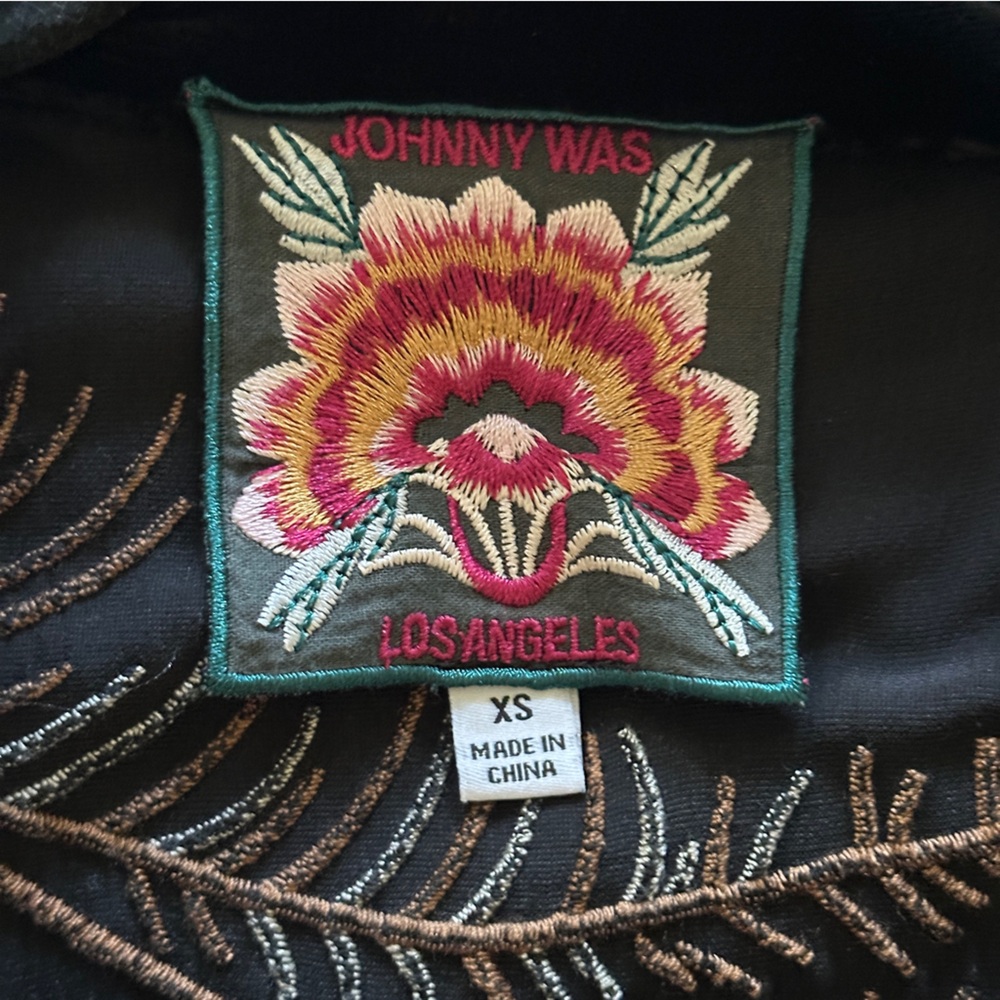 Johnny Was Black Velvet Duster Jacket with Floral Embroidery, size XS - Picture 9 of 9